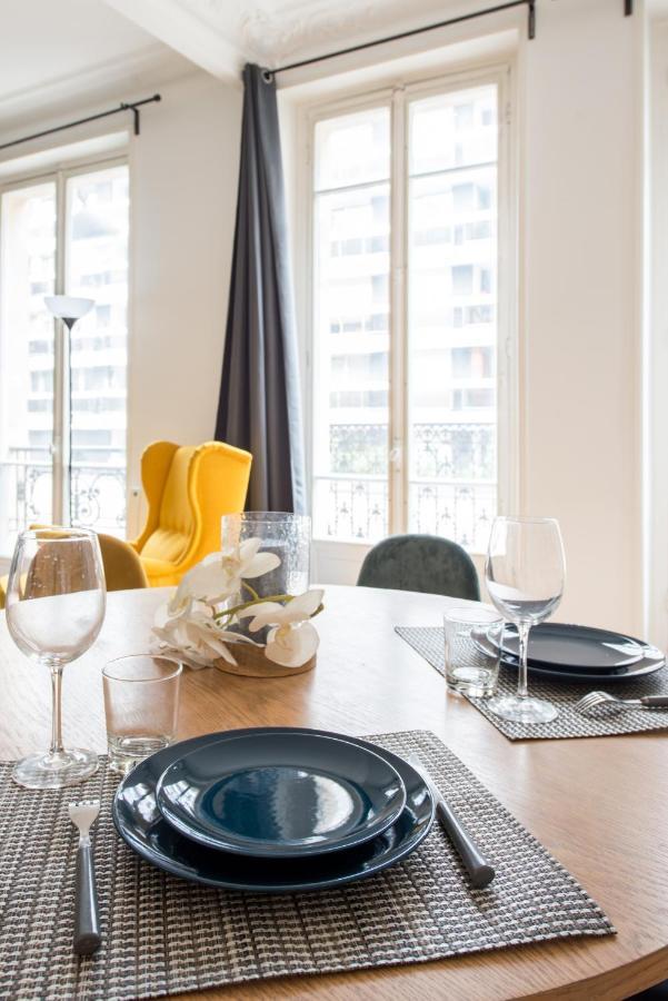 2 Bedroom Appartement Near Tour Eiffel & Trocadero 巴黎 外观 照片